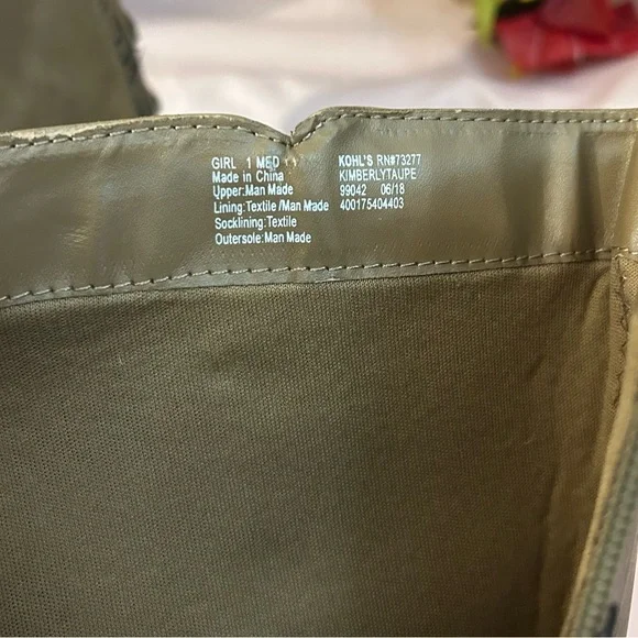 Girls knee high lace up boots - Picture 3 of 15